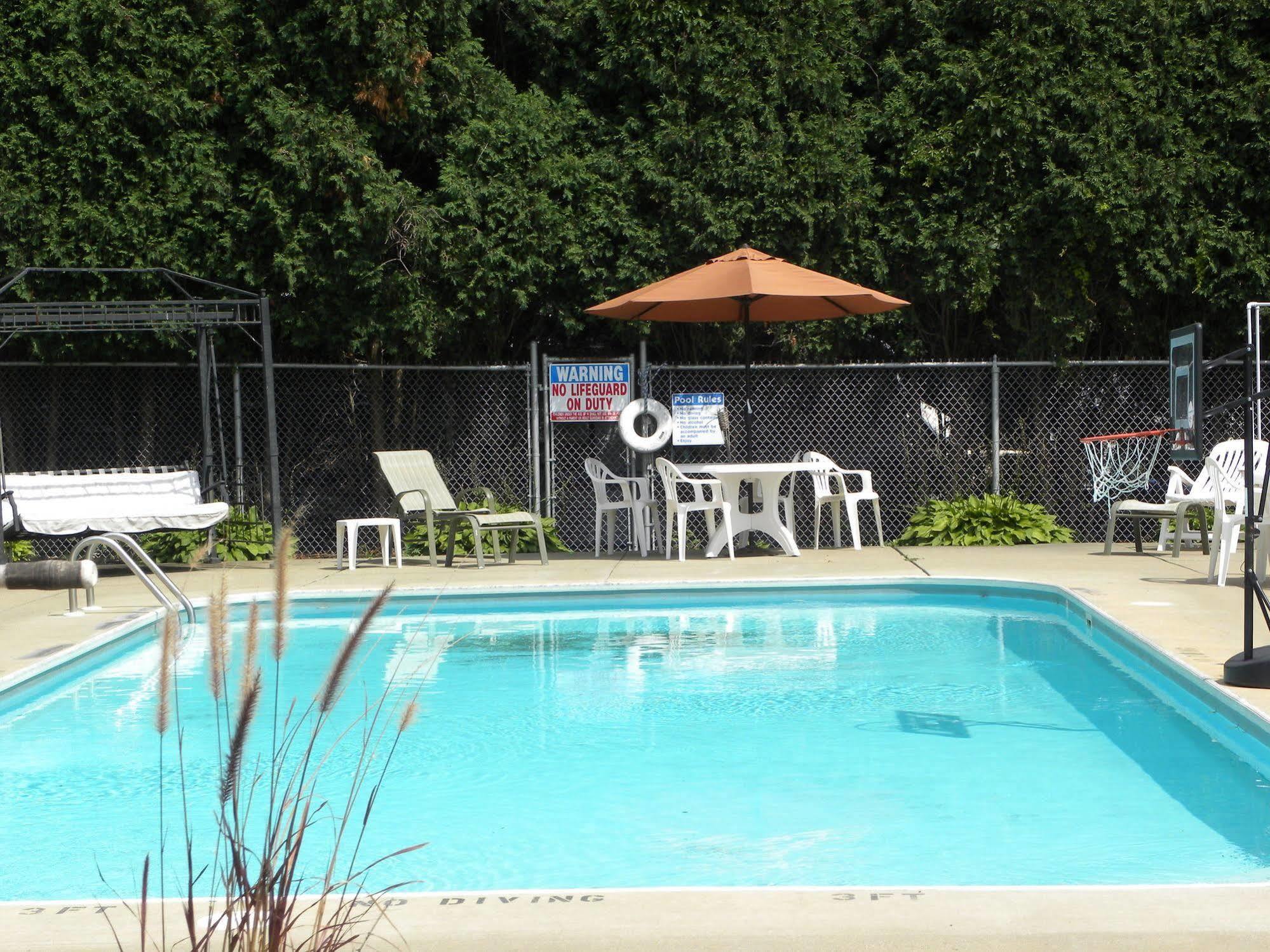 Countryside Campground Apartment Mogadore Exterior photo